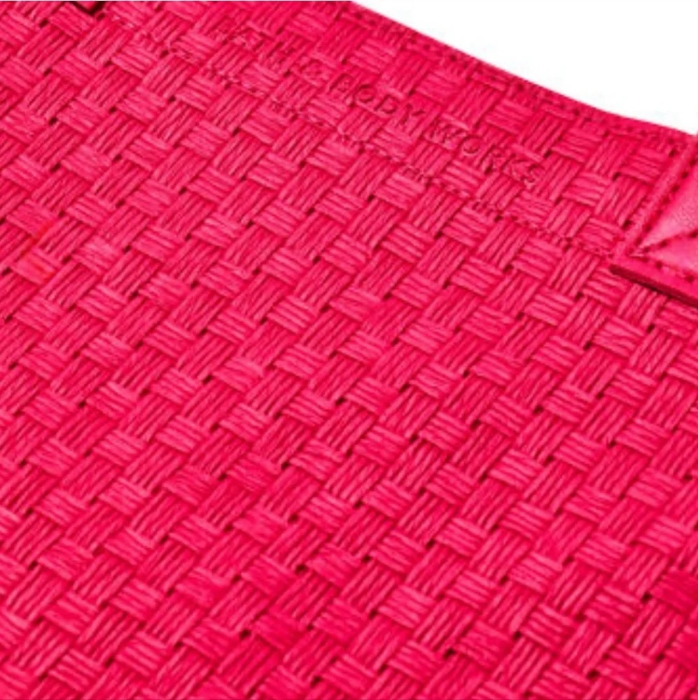 Brightest Blooms Bath & Body Works 7 Piece Candle Lotion Body Wash Gift NWT - Picture 3 of 4